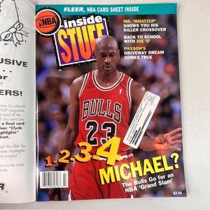 NBA inside STUFF Magazine with Card Sheet 11/01/1993 #M107